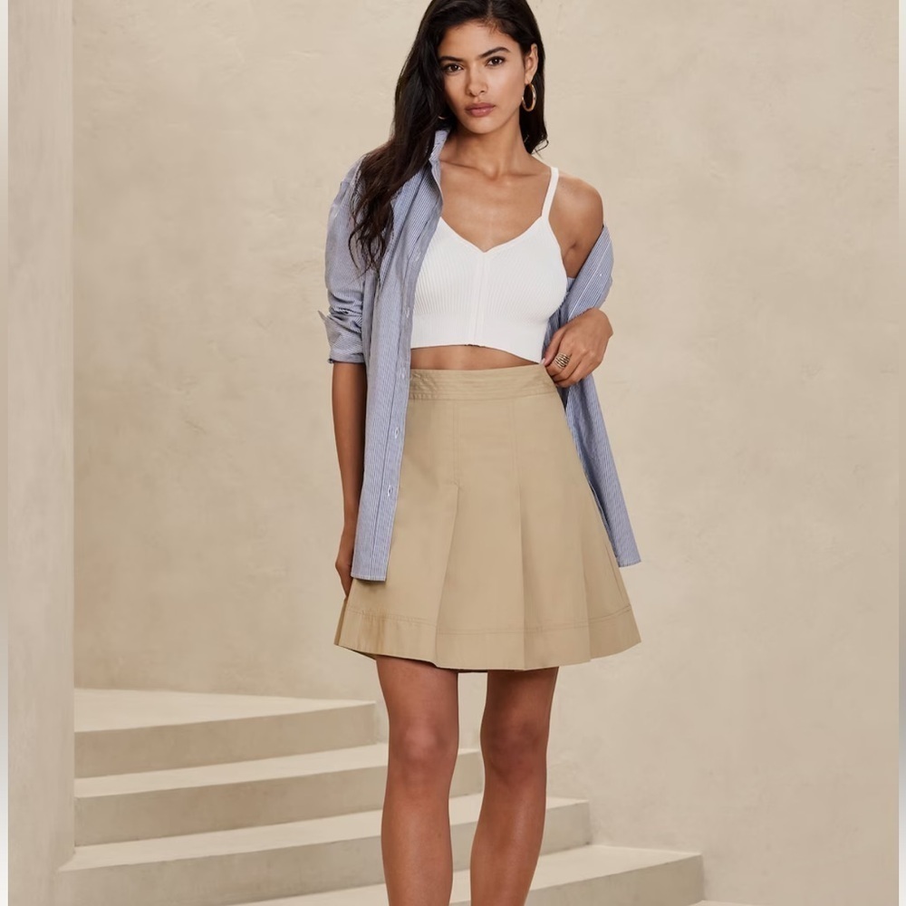 Banana Republic PLEATED COTTON MINI SKIRT